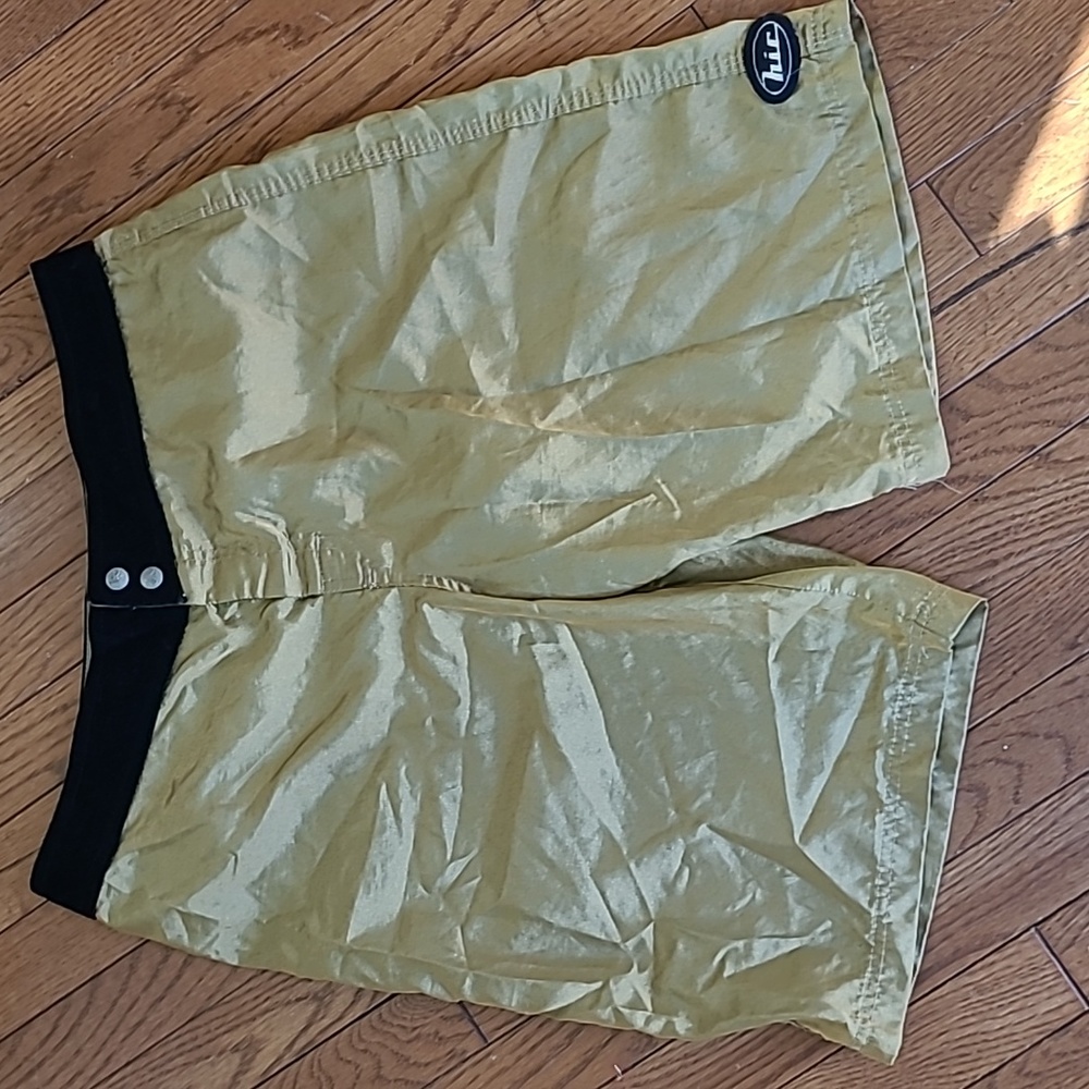 HIC Hawaiian Island Creations Gold Iridescent Board Shorts Velvet Waistband 33